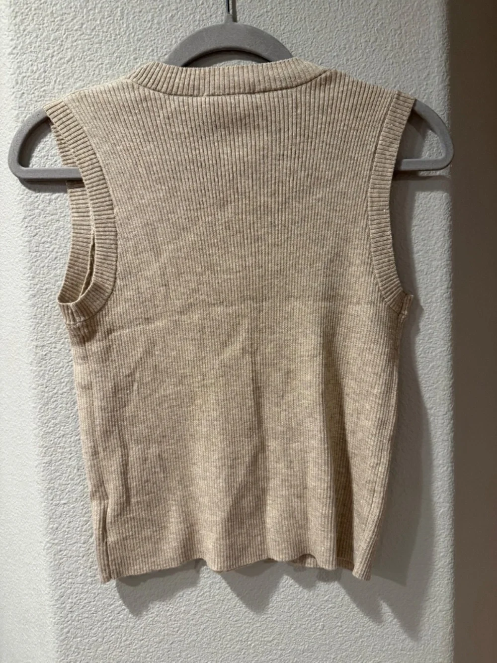 Polo Ralph Lauren Beige Ribbed V-Neck Button Vest - Size M (Fits Small)